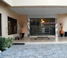 RONEKS ROYAL HOTELS & SUITES LIMITED photo