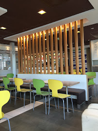 Atmosphère du Restauration rapide McDonald's à Isigny-sur-Mer - n°2