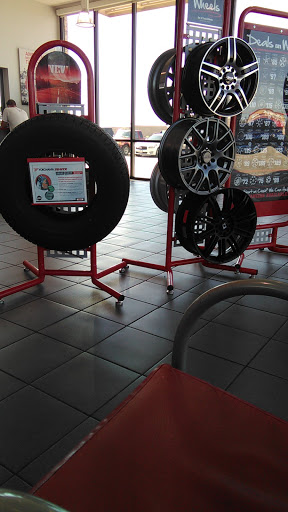 Tire Shop «Discount Tire Store - Roanoke, TX», reviews and photos, 1330 US-377, Roanoke, TX 76262, USA
