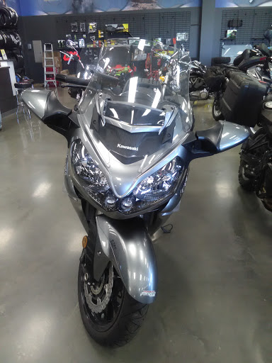 Motorcycle Dealer «Youngblood Powersports - Indian Motorcycle», reviews and photos, 5801 N 21st St, Ozark, MO 65721, USA