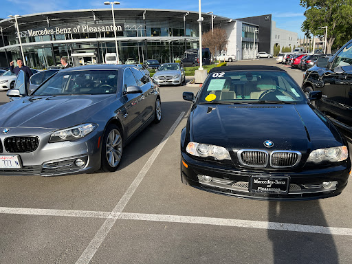 Mercedes Benz Dealer «Mercedes-Benz of Pleasanton», reviews and photos, 5885 Owens Dr, Pleasanton, CA 94588, USA