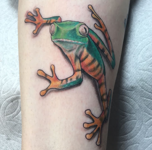 Tattoo Shop «Nine Lives Tattoo», reviews and photos, 61 N Holladay Dr, Seaside, OR 97138, USA