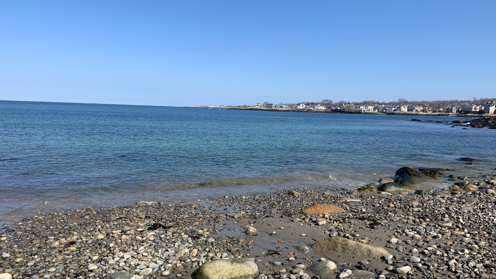Foto di Back Beach e l'insediamento