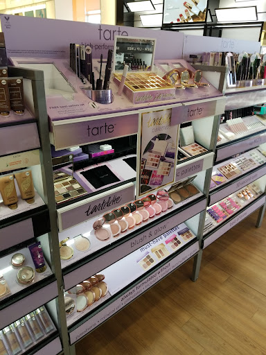 Hair Salon «Ulta Beauty», reviews and photos, 690 Collection Blvd, Oxnard, CA 93036, USA