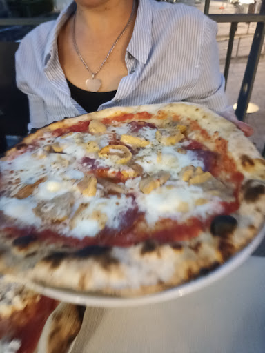 Bar Pizzeria Corona Di Valenti Roberto in Casazza, Provincia di Bergamo