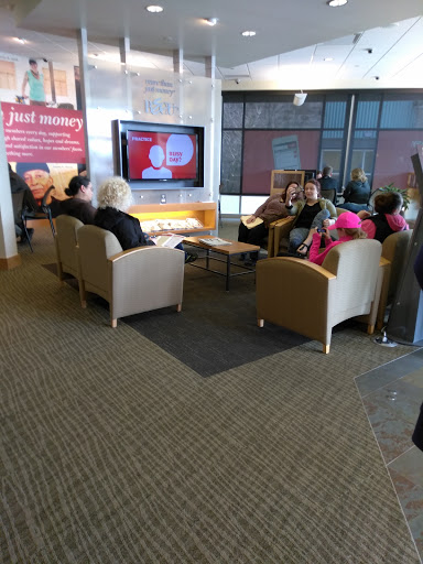 Federal Credit Union «BECU», reviews and photos