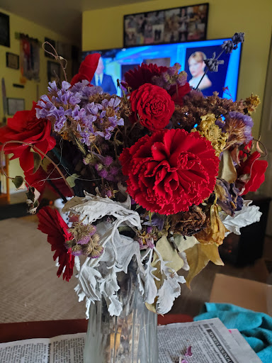 Luv Sola Flowers image