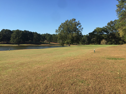 Golf Course «Lake Shore Golf Course», reviews and photos, 4621 Lumley Rd, Durham, NC 27703, USA
