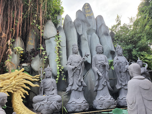 Top 20 mẫu cửa hàng đẹp Huyện Tịnh Biên An Giang 2022