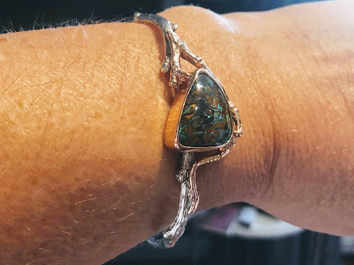 Goldsmith «The Jewelbox & Micky Roof Designer/Goldsmith», reviews and photos, 301 Old Taughannock Blvd, Ithaca, NY 14850, USA