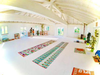 Centro Hara - Scuola di Yoga Contrada San Benedetto, 1, 63071 Rotella AP, Italia