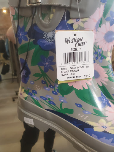 Thrift Store «Lifelong Thrift store», reviews and photos, 312 Broadway E, Seattle, WA 98102, USA