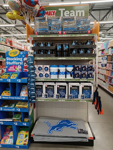 Dollar Store «FAMILY DOLLAR», reviews and photos, 3707 N Dixie Hwy, Monroe, MI 48162, USA