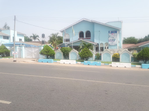 Starville School, 3 1st Avenue, Gwarinpa Estate, Abuja, Nigeria, Public School, state Niger