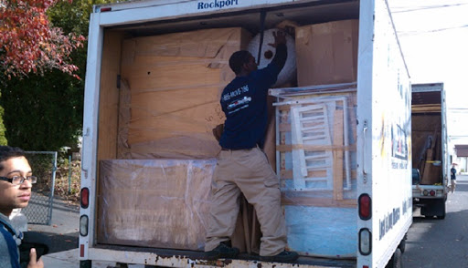 Moving and Storage Service «Moveourstuff Moving & Storage Inc», reviews and photos, 126 Cook Ave, Yonkers, NY 10701, USA