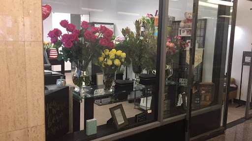 Florist «LUSH BOUQUET Flowers Downtown Phoenix», reviews and photos, 201 N Central Ave, Phoenix, AZ 85004, USA
