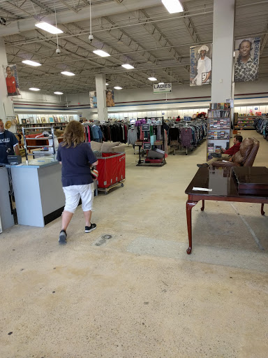 Thrift Store «Goodwill», reviews and photos