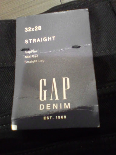 Clothing Store «Gap Outlet», reviews and photos, 3480 W Century Blvd, Inglewood, CA 90303, USA