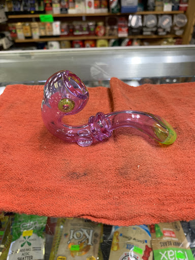 Tobacco Shop «Discount Tobacco Depot», reviews and photos, 350 Shallowford Rd # C, Gainesville, GA 30504, USA