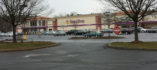 Grocery Store «Stop & Shop», reviews and photos, 930 N Colony Rd, Wallingford, CT 06492, USA
