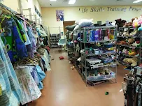 Goodwill Port St. Lucie/Gatlin Store & Donation Center - Car repair in Port St. Lucie, FL, Port St. Lucie - Rated 3.8/5