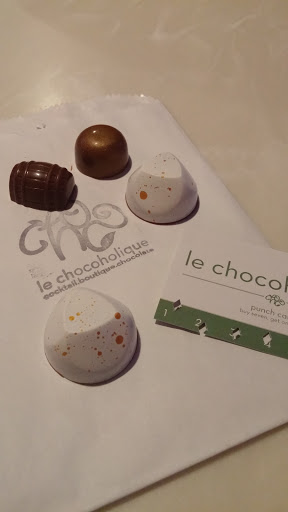 Chocolate Shop «Le Chocoholique», reviews and photos, 601 N High St, Columbus, OH 43215, USA