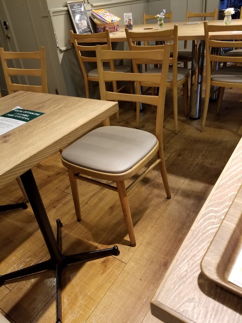 フレッシュネスバーガー下北沢 東京都世田谷区北沢 ハンバーガー店 レストラン グルコミ