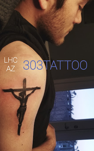 Explore ladies shoulder tattoo ideas, creative tattoo ideas in Lake Havasu City, available at 303Tattoo