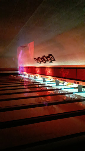 Bowling Alley «Bowlero Lanes & Lounge», reviews and photos, 4209 Coolidge Hwy, Royal Oak, MI 48073, USA