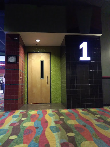 Movie Theater «Regal Cinemas Simpsonville 14 & IMAX», reviews and photos, 780 South St, Simpsonville, SC 29681, USA