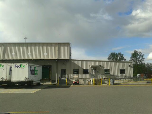 Mailing Service «FedEx Ground», reviews and photos, 2460 NE Sundial Rd, Troutdale, OR 97060, USA