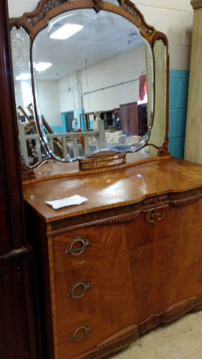 Non-Profit Organization «St. Vincent de Paul Society Thrift Store», reviews and photos, 90 W Lake St, Addison, IL 60101, USA