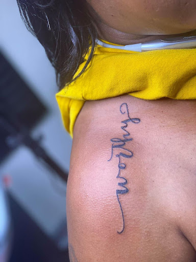 Find bright ideas tattoo and piercing reviews for your next unique tattoo in Goose Creek at Red Kirin Tattoo