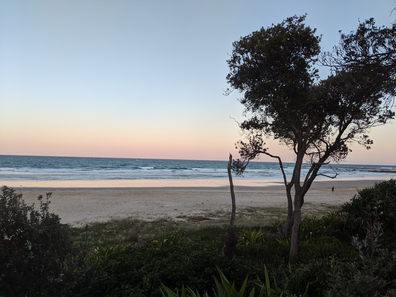 Photo de Sandon Beach - endroit populaire parmi les connaisseurs de la détente