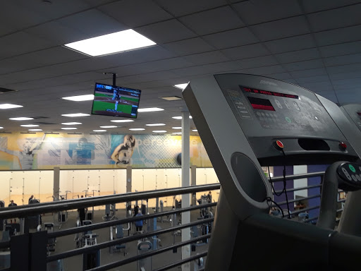 Gym «LA Fitness», reviews and photos, 201 Ogden Falls Blvd, Oswego, IL 60543, USA