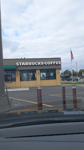 Coffee Shop «Starbucks», reviews and photos, 590 S Lapeer Rd, Lake Orion, MI 48362, USA