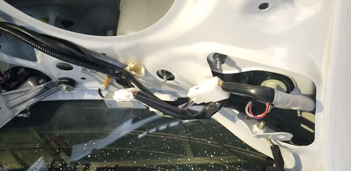 Auto Body Shop «Potomac Auto Body and Service», reviews and photos, 4003 Westfax Dr f, Chantilly, VA 20151, USA