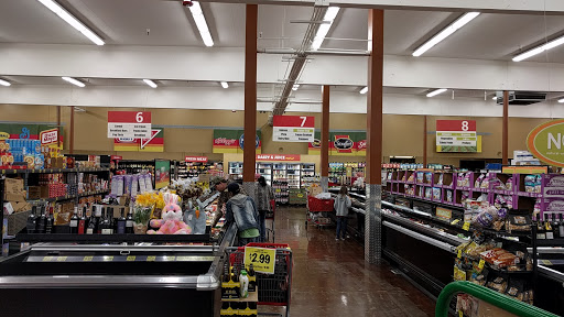 Grocery Store «Grocery Outlet Bargain Market», reviews and photos, 2060 River Rd, Eugene, OR 97404, USA