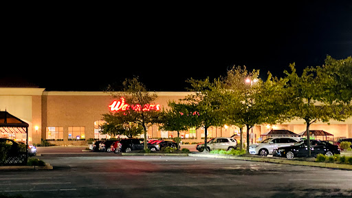 Shopping Mall «Brandywine Square Shopping Center», reviews and photos, Quarry Rd & U.S. 30, Downingtown, PA 19335, USA