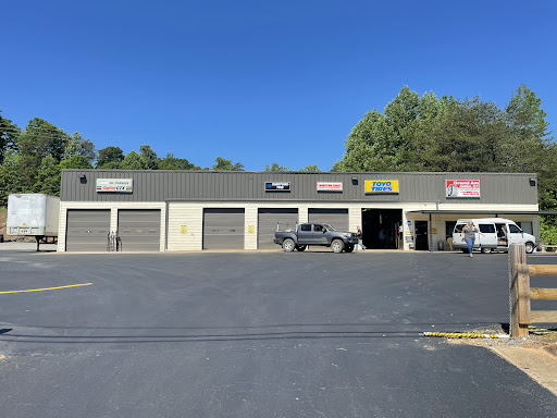 Tire Shop «North Georgia Tire & Auto Care», reviews and photos, 3112 US-129, Cleveland, GA 30528, USA