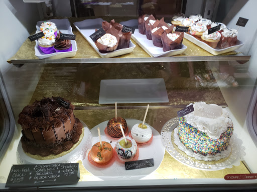 Baking Supply Store «Calico Cake Shop», reviews and photos, 7321 Orangethorpe Ave, Buena Park, CA 90621, USA