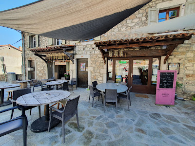 Le café Coif à Chalmazel-Jeansagnière