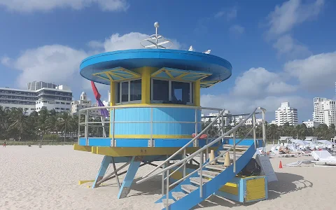 Lincoln Rd Lifeguard Tower image