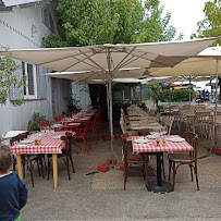 Atmosphère du Restaurant Chez Magne - Hôtel de la Plage à Lège-Cap-Ferret - n°5