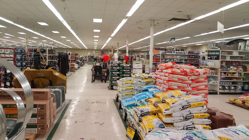 Farm Equipment Supplier «Family Farm & Home», reviews and photos, 1040 S Main St, Chelsea, MI 48118, USA