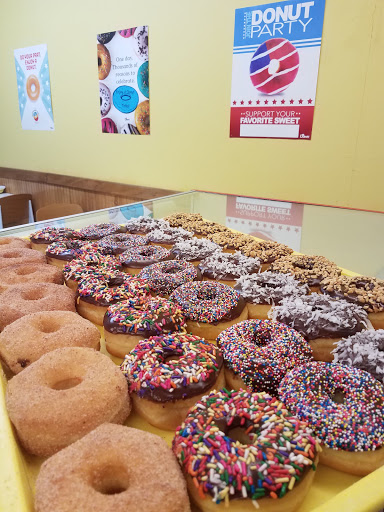 Donut Shop «Star Donuts», reviews and photos, 2179 W Green Oaks Blvd, Arlington, TX 76013, USA