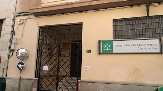 CEIP Giner de los Ríos C. Cervantes, 4, 04003 Almería, España
