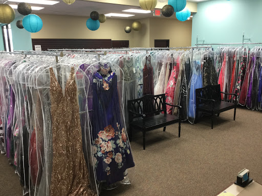 Perfect Fit Bridal Tuxedos Prom® Michigan's Bridal Wedding Dress & Prom Dress Store