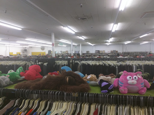 Thrift Store «Sav More Thrift», reviews and photos, 2025 W 1st St, Santa Ana, CA 92703, USA