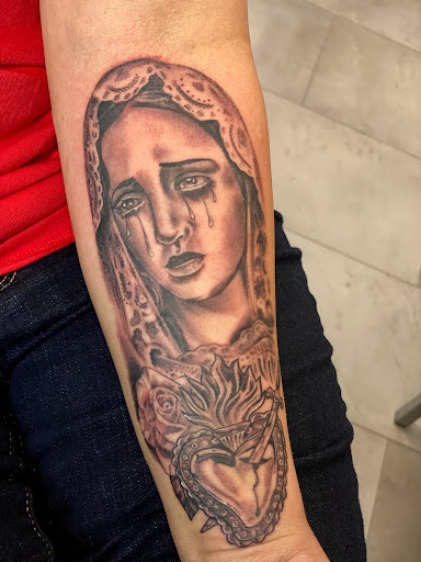 Explore bahamas tattoo ideas, creative tattoo ideas in Marietta, available at Sink or Swim Studio and Gallery